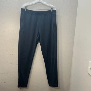 Under Armour Herren Sportstyle Piqué Hose XL schwarz tailliert Tapered Reißverschlusstaschen - Bild 1 von 8
