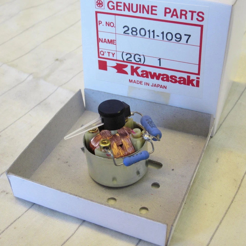Medidor de temperatura 28011-1097 Kawasaki EX400 A2 EX500 GPZ500S A1 A2 A3 B1 B2 B3 C1 NUEVO DE STOCK Foto 1 de 1