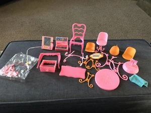 Vintage 1964/1970/1975 Barbie Fashion Plaza Pink Replacements Mattel Pieces - Picture 1 of 12