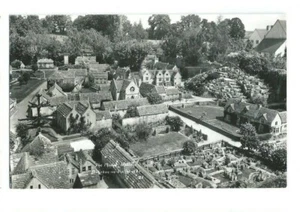 Postal modelo Village Bourton on the Water Broadway 1961 RP Gloucester - Imagen 1 de 1