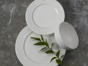 Juego de cuatro platos laterales para ensalada china hueso blanco Mikasa Lux nuevo - Imagen 1 de 5