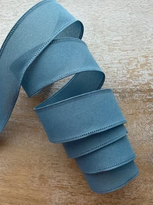 5 yds. BLUE WIRE RIBBON 1 1/2" Wide - Image 1 of 4