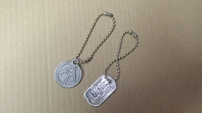 VINTAGE HASBRO GI Joe DOG TAGS & BEAD CHAIN Original e Adventure Team Talking - Imagem 1 de 4