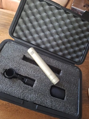 MXL 991 Condenser Microphone - Image 1 of 4