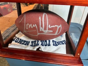 Tony Dungy autographed football in case - Picture 1 of 2