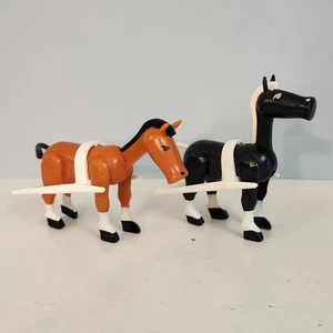 Vintage Fisher-Price Little People braune & schwarze Pferde mit Geschirr - Bild 1 von 10