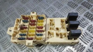 1995 Subaru Legacy FR406587-02 EJ20ENWABA FUSE BOX - Picture 1 of 4