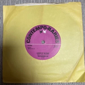 The Shangri-Las - Leader Of The Pack Vinyl, 7", 45 RPM, Reissue, Solid Centre - Picture 1 of 4