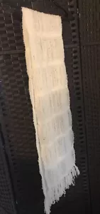 Bufanda peruana hecha a mano 89% lana de alpaca bebé con borlas - blanca extra larga - Imagen 1 de 6