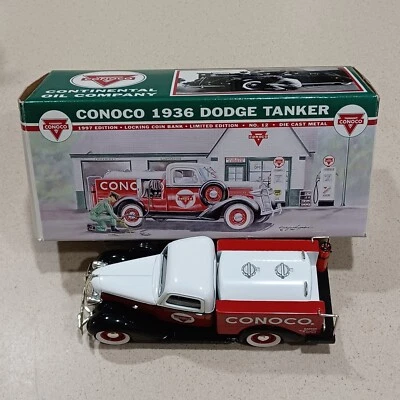 Banco de monedas de bloqueo de juguete fundido a presión Dodge Tanker 1936 Conoco de colección con caja original Foto 1 de 4