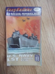 New - Testors U.S. Navy LST Landing Craft Easy Builder Plastic Model Kit 1:613 - Picture 1 of 3