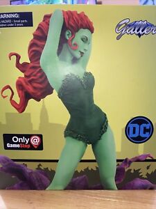 Diamond Select Gallery DC Poison Ivy PVC Statue Figure Gallery Gamestop