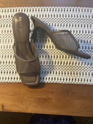 Anne Klein Brown Heels Size 8 NEW ! In Box Flex 2 Inch Heel - Image 1 of 4