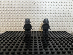 Lot (2) Shadow Stormtrooper LEGO minifigure
