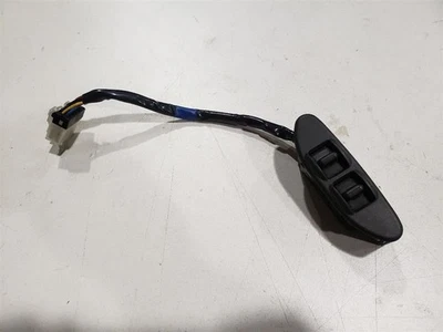 Interruptor de assento dianteiro direito - 2004 Nissan 350z - OEM - Imagem 1 de 4