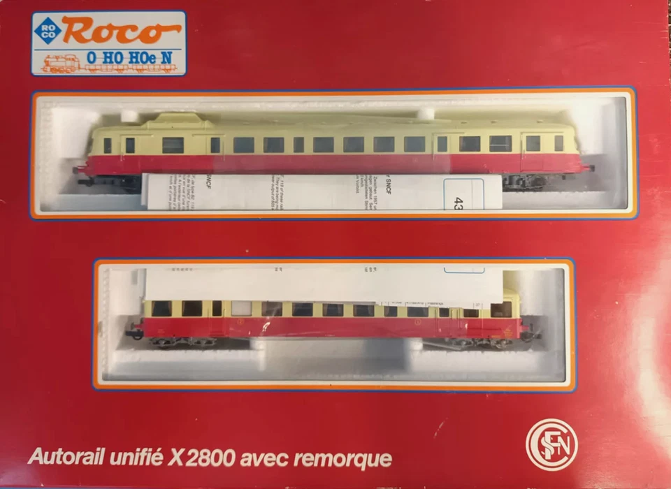 ROCO - 43009 - AUTORAIL X 2800 + REMORQUE - ANALOG. - BON ETAT (PR-5404) - Photo 1/1