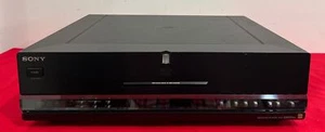 SONY DVP-S9000ES SACD/DVD/CD PLAYER - Picture 1 of 18