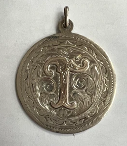VTG HANDMADE PLAMEX MEXICO 14K & STERLING SILVER ETCHED INITIAL T ROUND PENDANT - Picture 1 of 3