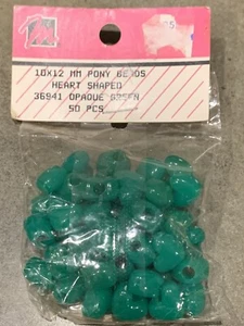 Vintage Mengelsen’s 10x12 mm Pony Beads Heart Shaped Opaque Green 50 Pcs - Picture 1 of 3