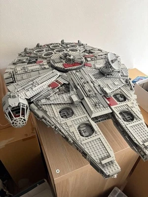 LEGO Star Wars Ultimate Collector Series Millennium Falcon 10179 Used As Is - Image 1 of 2