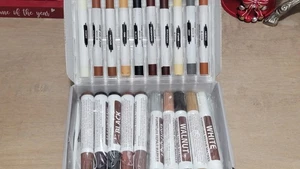 Kit de reparación de muebles marcadores de madera - marcadores y palos de cera para manchas, arañazos - Imagen 1 de 2