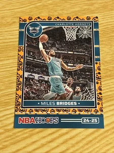 2025 Panini Haunted Hoops Orange Pumpkin # 121 Miles Bridges - Bild 1 von 2