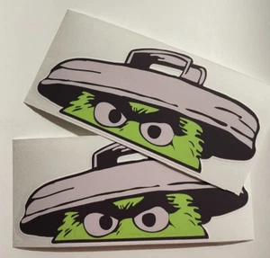Coppia Adesivi Decalcomanie Vinile JDM Drift Oscar The Grouch 7" Larghe Divertenti Auto Camion Suv - Foto 1 di 2