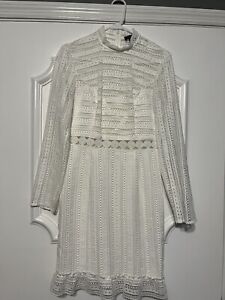 Beautiful Bardut Pale Ivory Crochet Sleeve After 5 Dress Size 6 Worn once