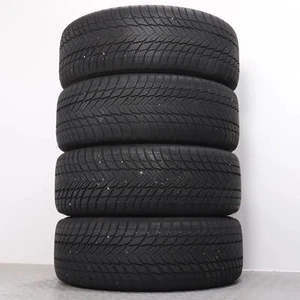 4x Winterreifen Bridgestone Blizzak LM001 245/45R20 103W XL AO 5,5-6,0 mm - Bild 1 von 7