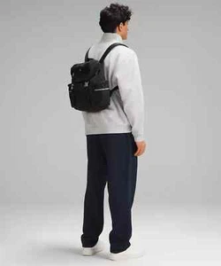 Mochila LULULEMON Wunderlust 14L Negra Orig. $128 Nuevo con etiquetas - Imagen 1 de 8