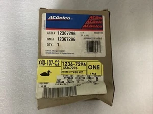 Genuine GM ACDelco Windshield Wiper Motor Cover Kit Vans (1997 - 2005) Old Stock - Picture 1 of 3