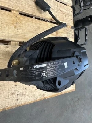 ETC Source Four Par 750 Watt Stage Light 750W - Image 1 of 4