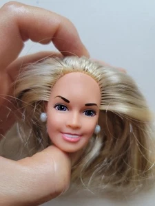 💕 Vtg Barbie Doll Head Balyage Blonde Hair Smile Face Earrings Replacement OOAK - Picture 1 of 6