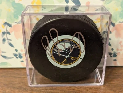 Brad Boyes Buffalo Sabres NHL Disco de Hockey Firmado AUTOGRAFIADO + Estuche Foto 1 de 2
