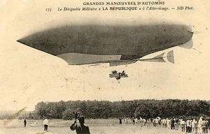 REPUBLIC AIRSHIP BALLOON large close-up maneuvers - Picture 1 of 1