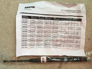 Shure UA8 1/2 Wave Receiver Antenna 470-542 MHz BNC Flexible Dipole 95P21546 - Picture 1 of 4