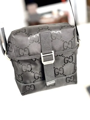 NUEVO AUTÉNTICO GUCCI GG Econyl OFF THE GRID NEGRO Nylon Monograma Bolso Mensajero Foto 1 de 4