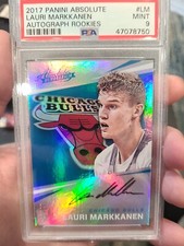 2017-18 Absolute Lauri Markkanen RC On Card Auto Bulls 81/99!!! PSA 9 MINT
