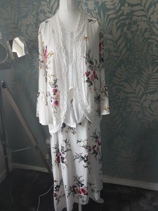 Las mejores ofertas en Tamaño Regular Wish Floral Tops y blusas para mujer  | eBay