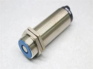 Sensor de desplazamiento ultrasónico Keyence UD-310 UD310 30 días de garantía - Imagen 1 de 7