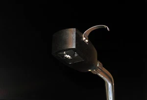 Custom-Made Headshell Per Denon Dl103 (R) Cartridges Made Of Ebony Legno Circa - Picture 1 of 5