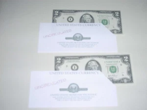 (2) 2003 A Green Sea  $2 Two Dollar Bills with Consecutive Serial Numbers - Picture 1 of 3