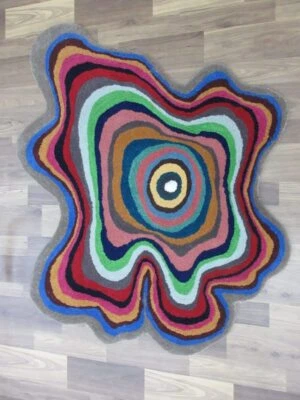 Multicolor Irregular Design, 100% NZ-Wool Modern Handmade Tufted Area Rugs. - Image 1 of 3