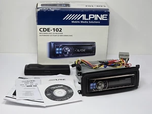Alpine CDE-102 Car Stereo CD Receiver MP3/WMA/AAC Player with AUX/USB - Picture 1 of 12