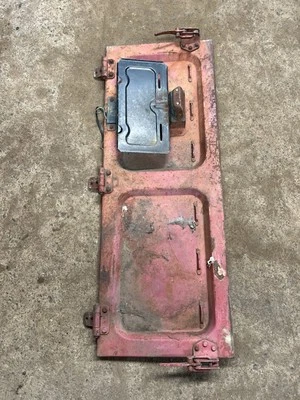 Puerta trasera Toyota Land Cruiser FJ40 FST con bisagras y herrajes Foto 1 de 4