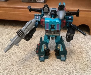 Transformers - Earthrise Doubledealer - Hasbro WFC - Leader Class Generations - Imagen 1 de 13