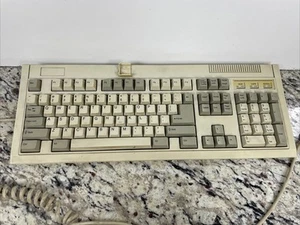 Vintage Keyboard Monterey K208 5-pin White Switches - Picture 1 of 15