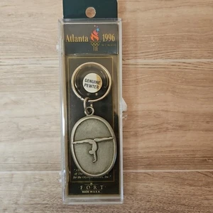 Rare 1996 Atlanta Olympics Gymnast Pewter Keychain Made In USA By FORT NOS - Picture 1 of 8