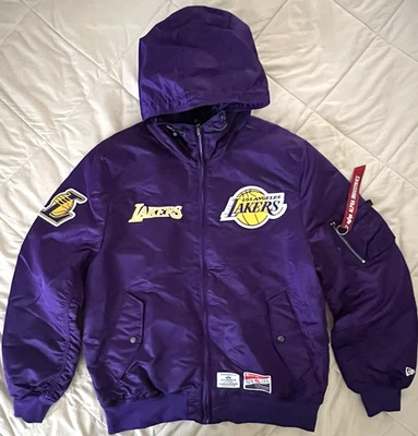 Chaqueta de bombardero con capucha New Era x Alpha Industries LA Lakers L-2B para hombre talla L nueva con etiquetas Foto 1 de 4