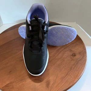 NEW Skechers Women's GO GOLF Pivot Spikeless Golf Shoes - SIZE 7.5 BLACK/PURPLE - Picture 1 of 11